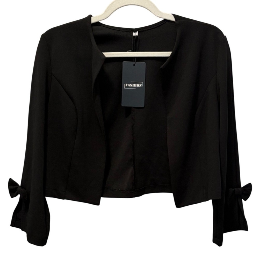 Kohl's Black Cropped Open Front Blazer Bows on Sleeves Women's Size Small NWT